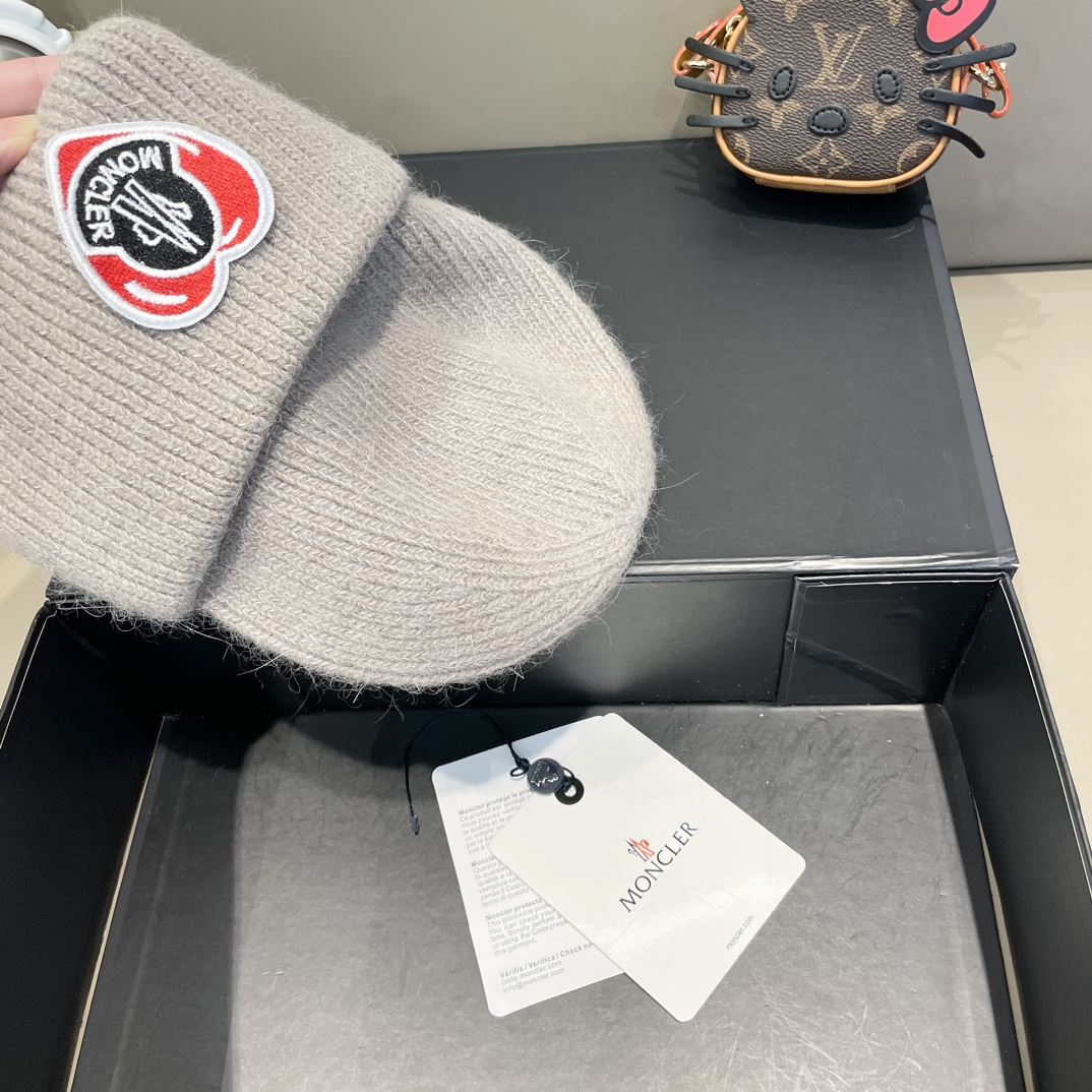 Moncler Caps